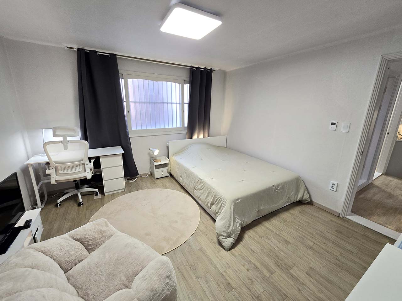 Chambre Premium sharehouse Hongdae (Sangsu)